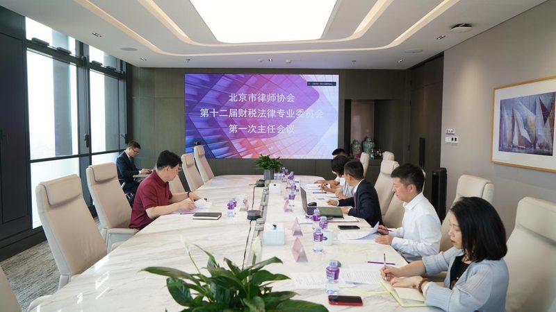交通事故法律咨询的费用通常由以下几个部分构成：